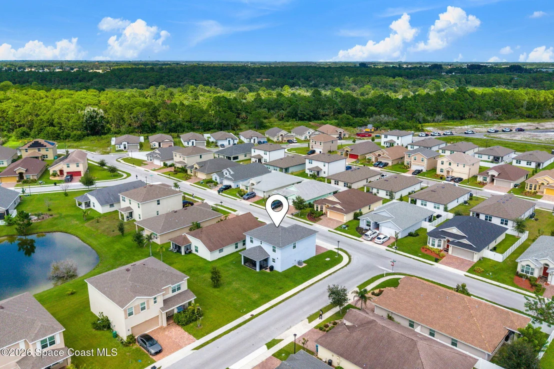 Photo of 313 Palm Breezes Drive