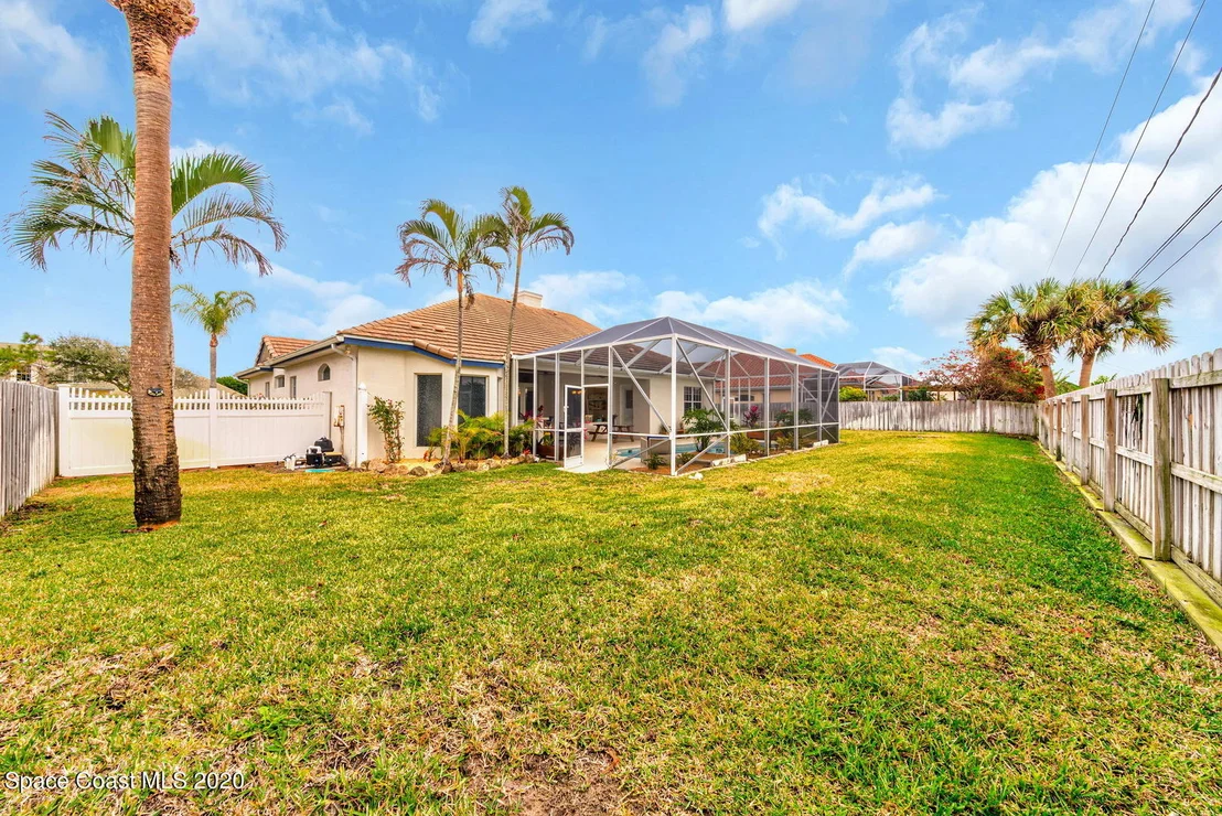 Photo of 328 Rio Villa Boulevard