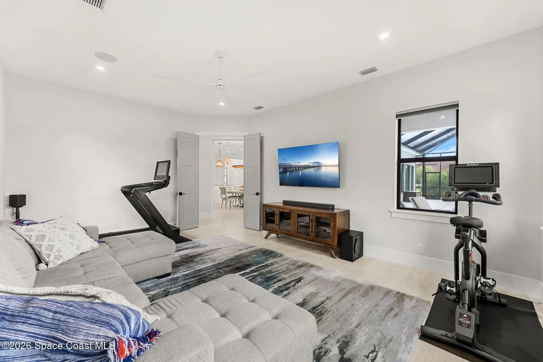 Photo of 3739 Lake Adelaide Place