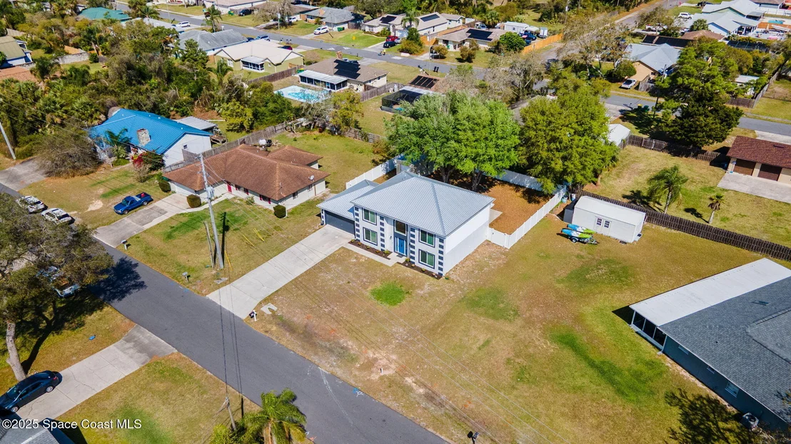 Photo of 4620 Robert Street