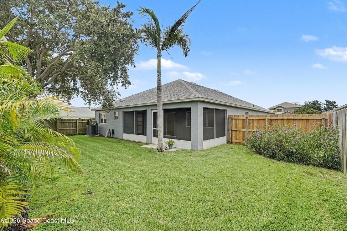 Photo of 2693 Bradfordt Drive