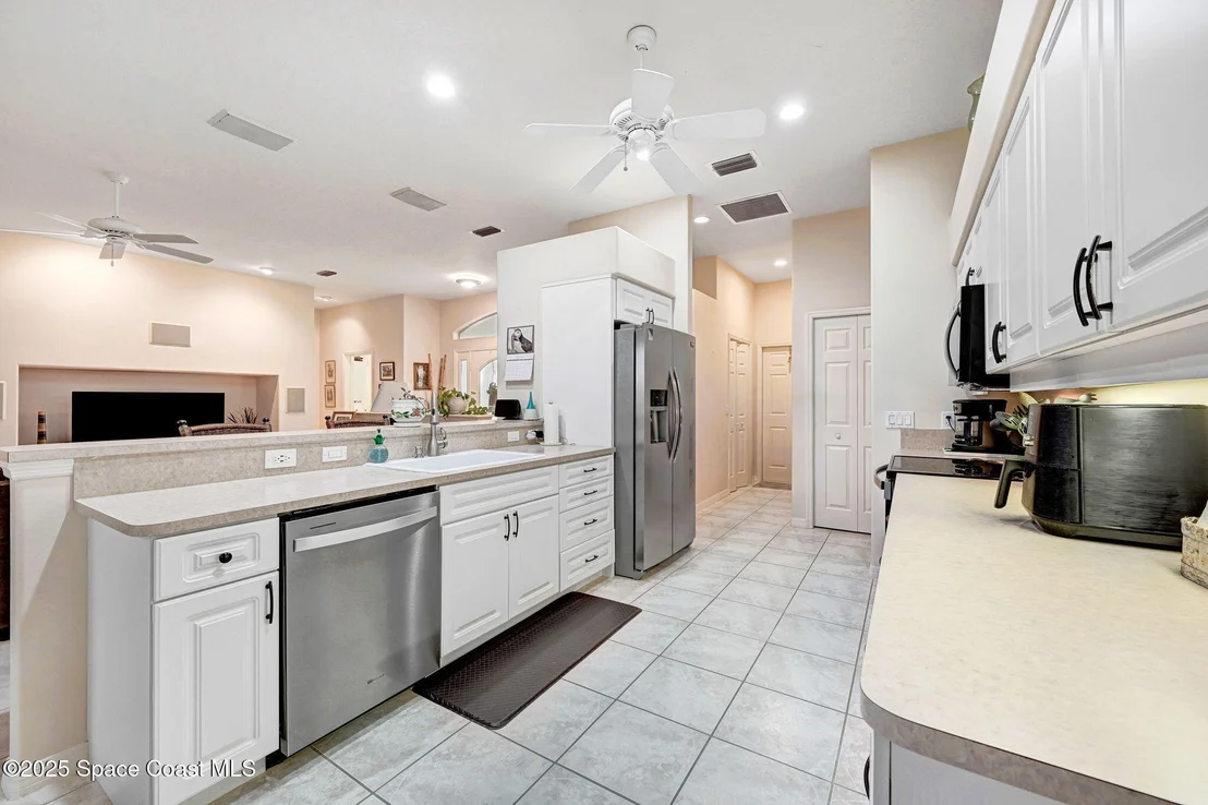 Photo of 5731 Herons Landing Drive