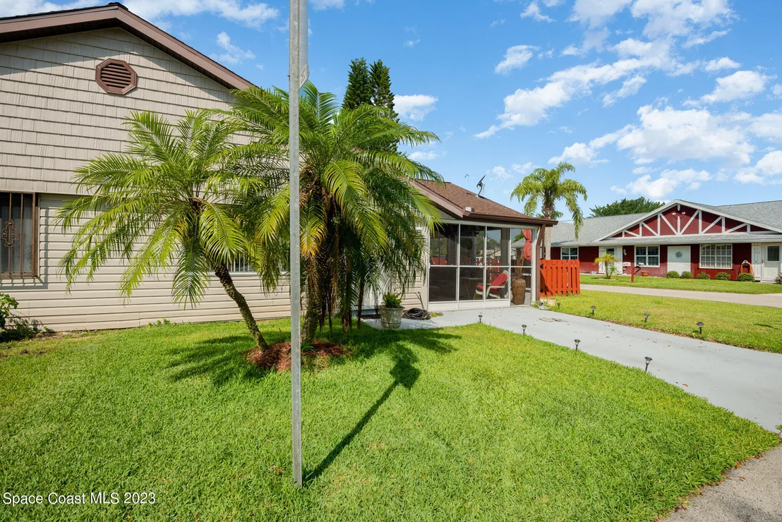 Photo of 20 Eagle Lane