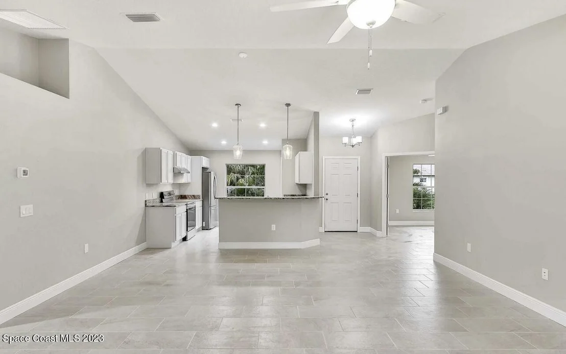Photo of 2199 Trillo Road SE