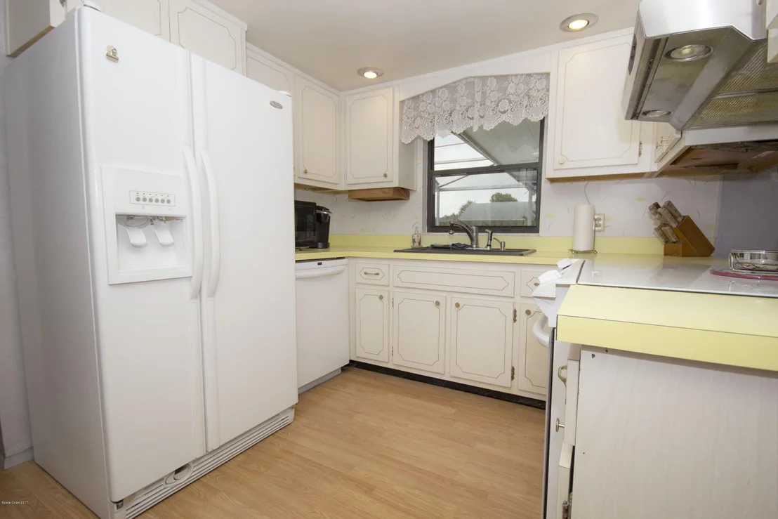 Photo of 863 Westport Drive