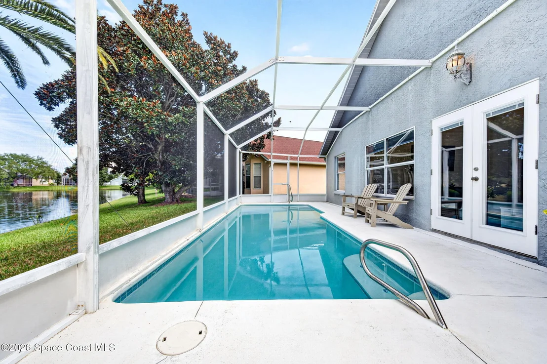 Photo of 2453 Addington Circle