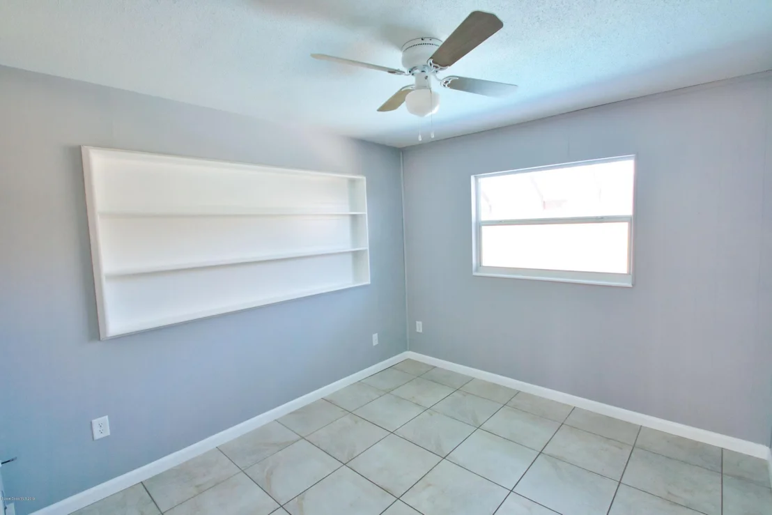 Photo of 878 Kings Post Road