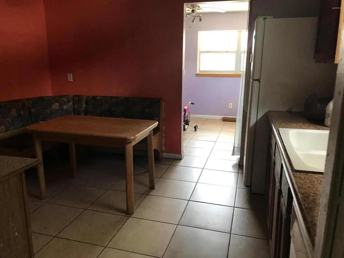 Photo of 1419 Floyd Drive