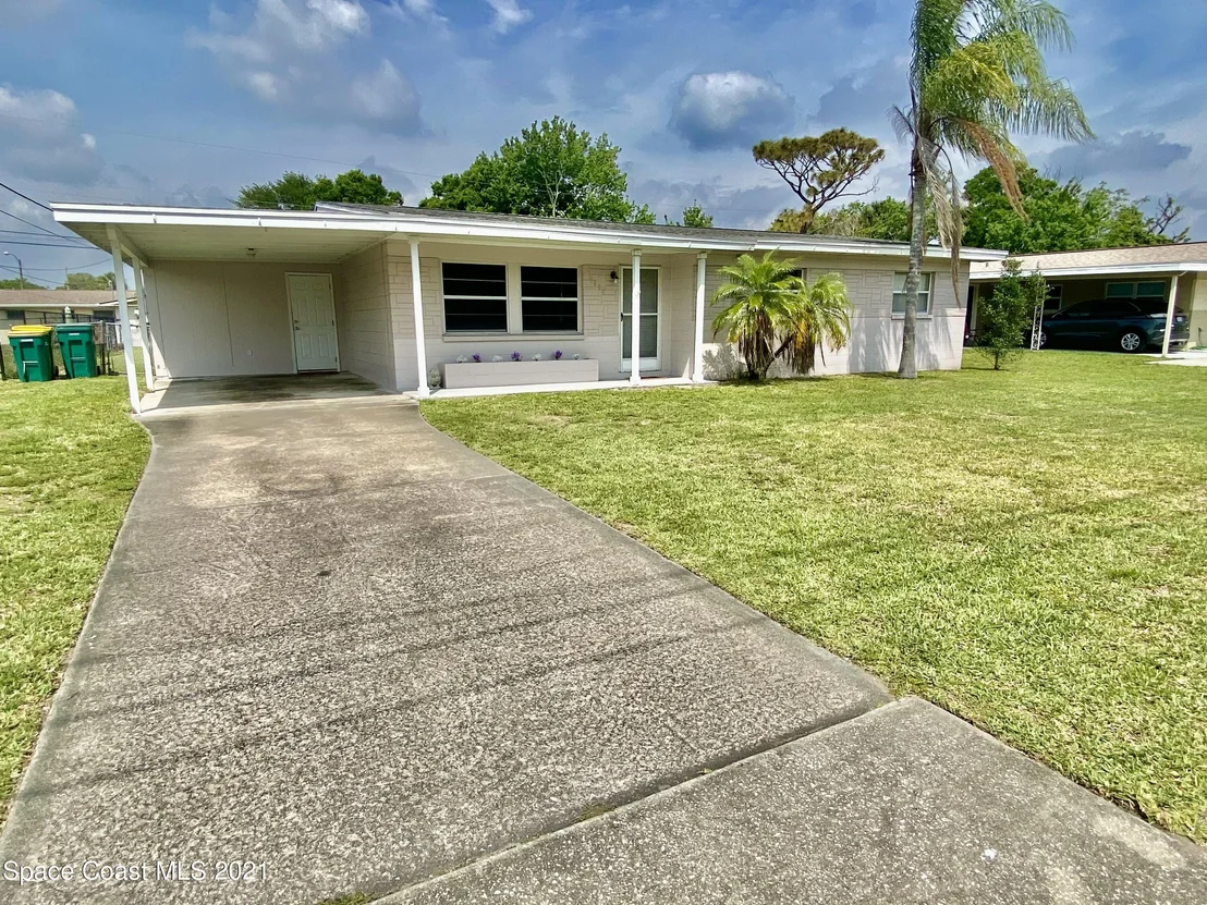 Photo of 1906 Croton Road