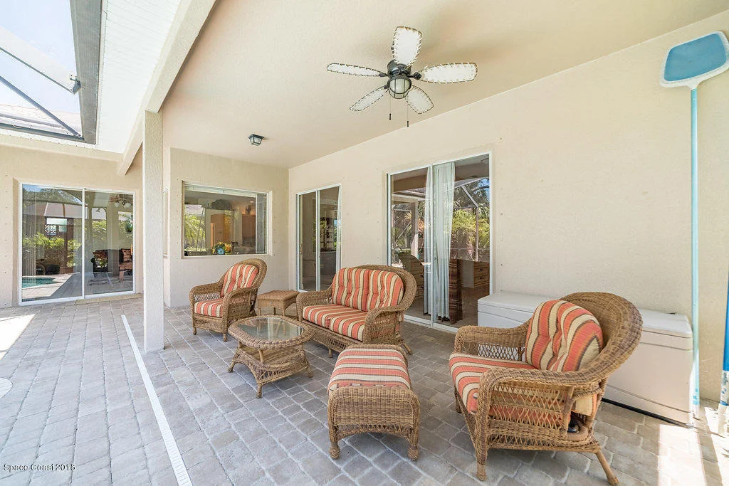Photo of 106 SE Ridgemont Circle SE