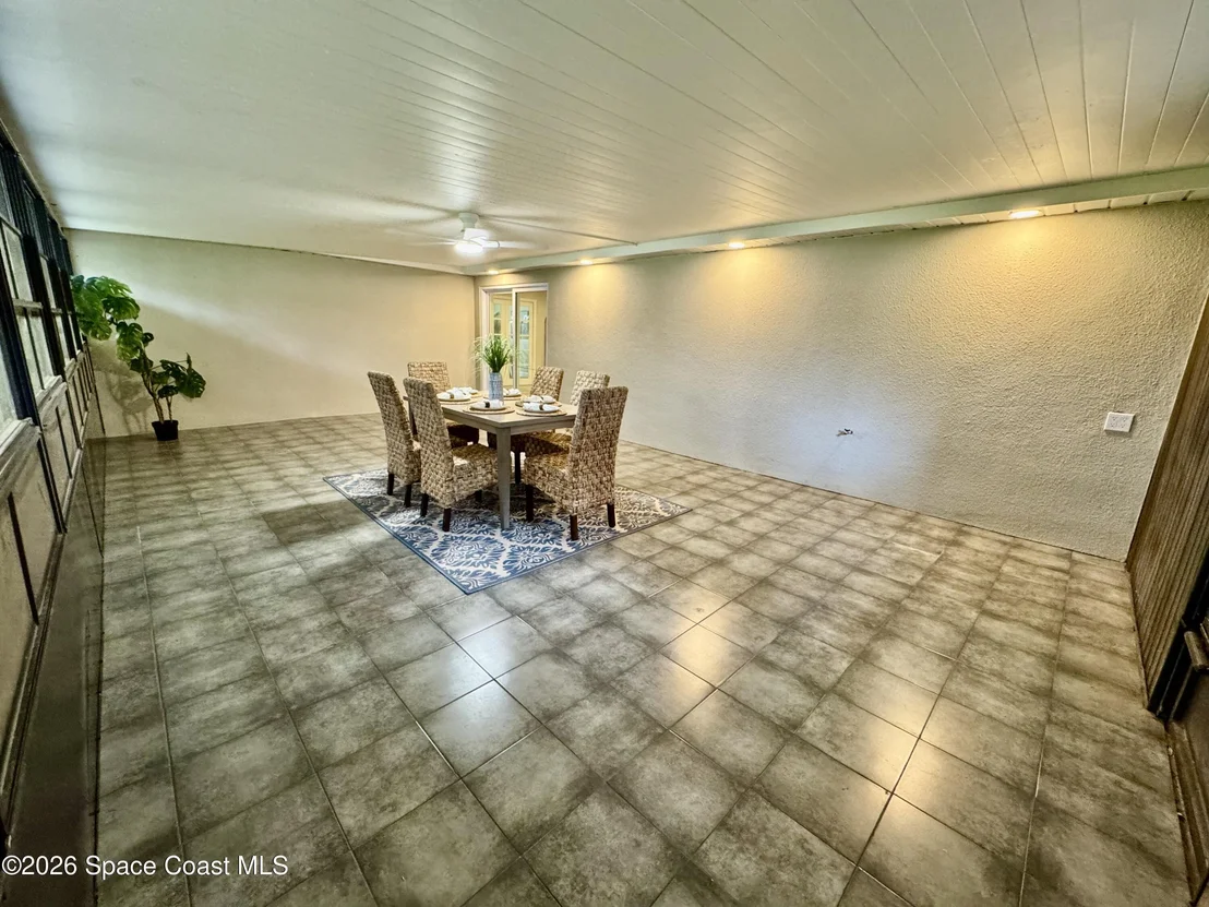 Photo of 1190 Grapefruit Road SE
