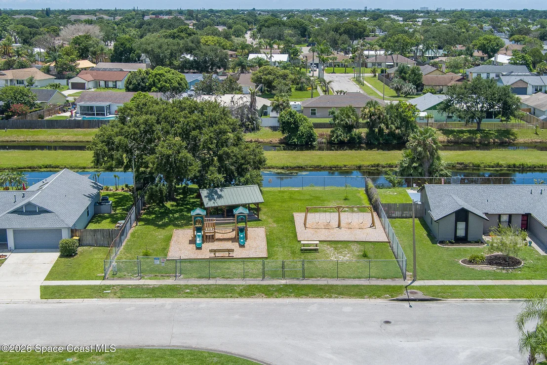 Photo of 2626 Nobility Avenue