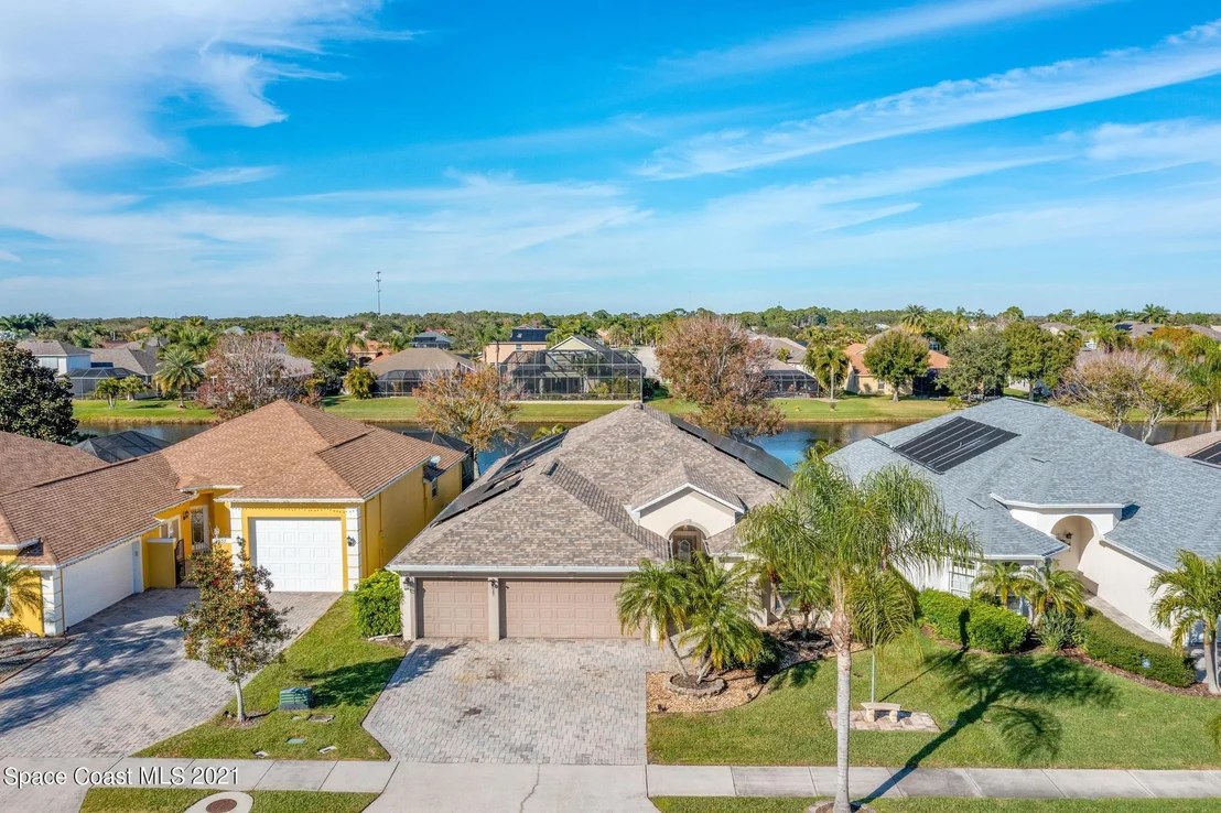 Photo of 2047 Auburn Lakes Drive