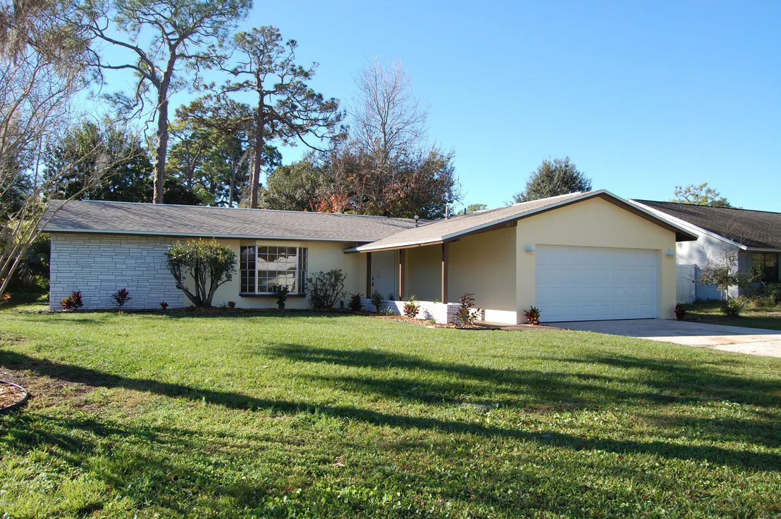 Photo of 1307 Saint Andrews Drive