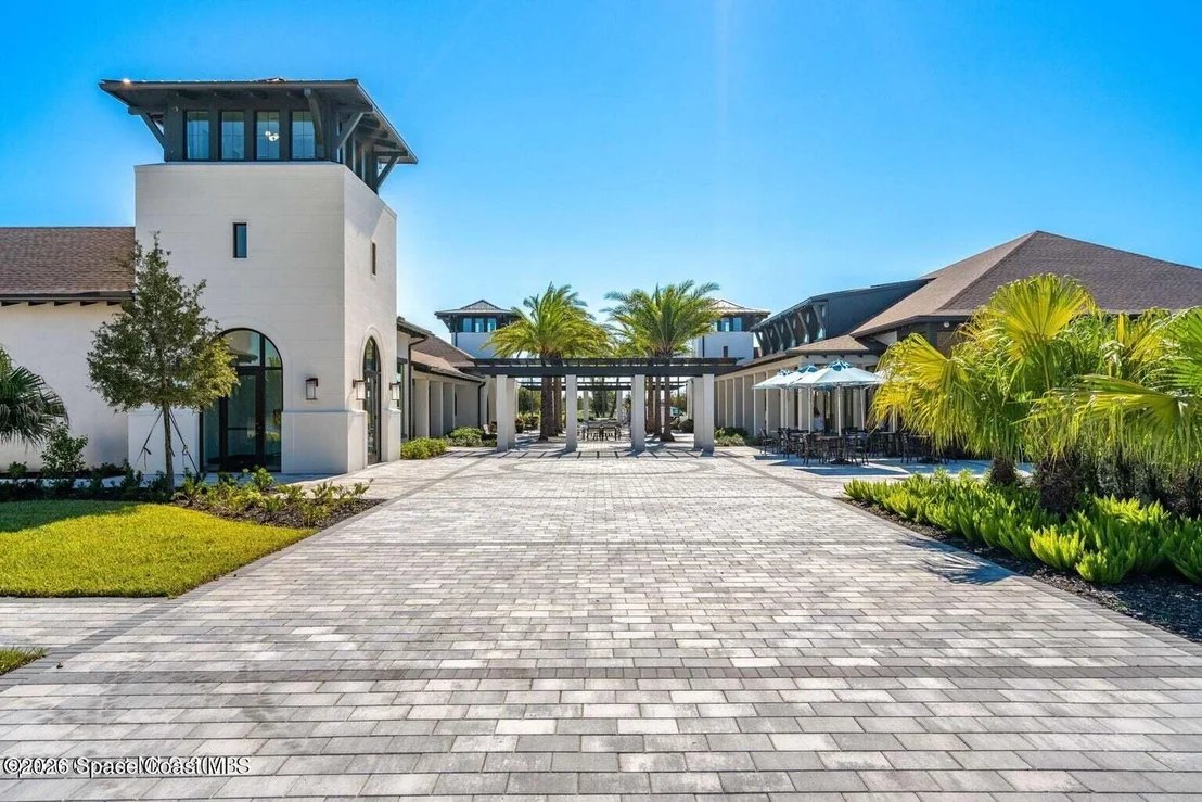 Photo of 2889 Millennium Circle