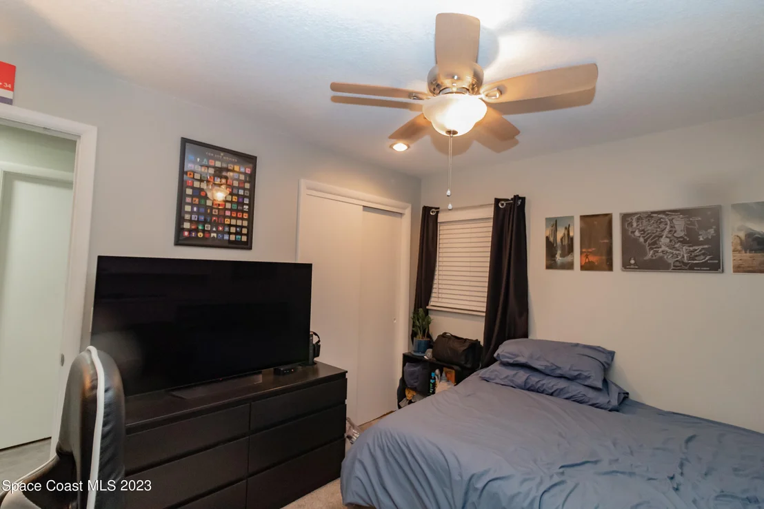 Photo of 800 Mark David Boulevard