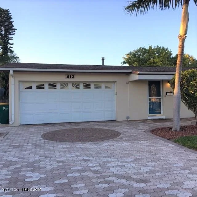 Photo of 413 Skylark Boulevard