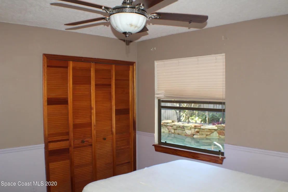 Photo of 150 Oakledge Drive