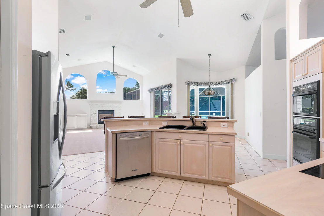 Photo of 974 Wildwood Drive