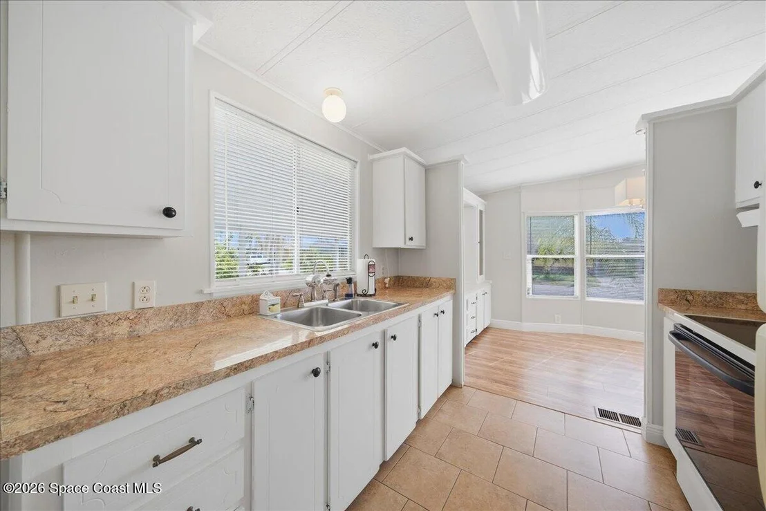 Photo of 1884 Mango Street NE