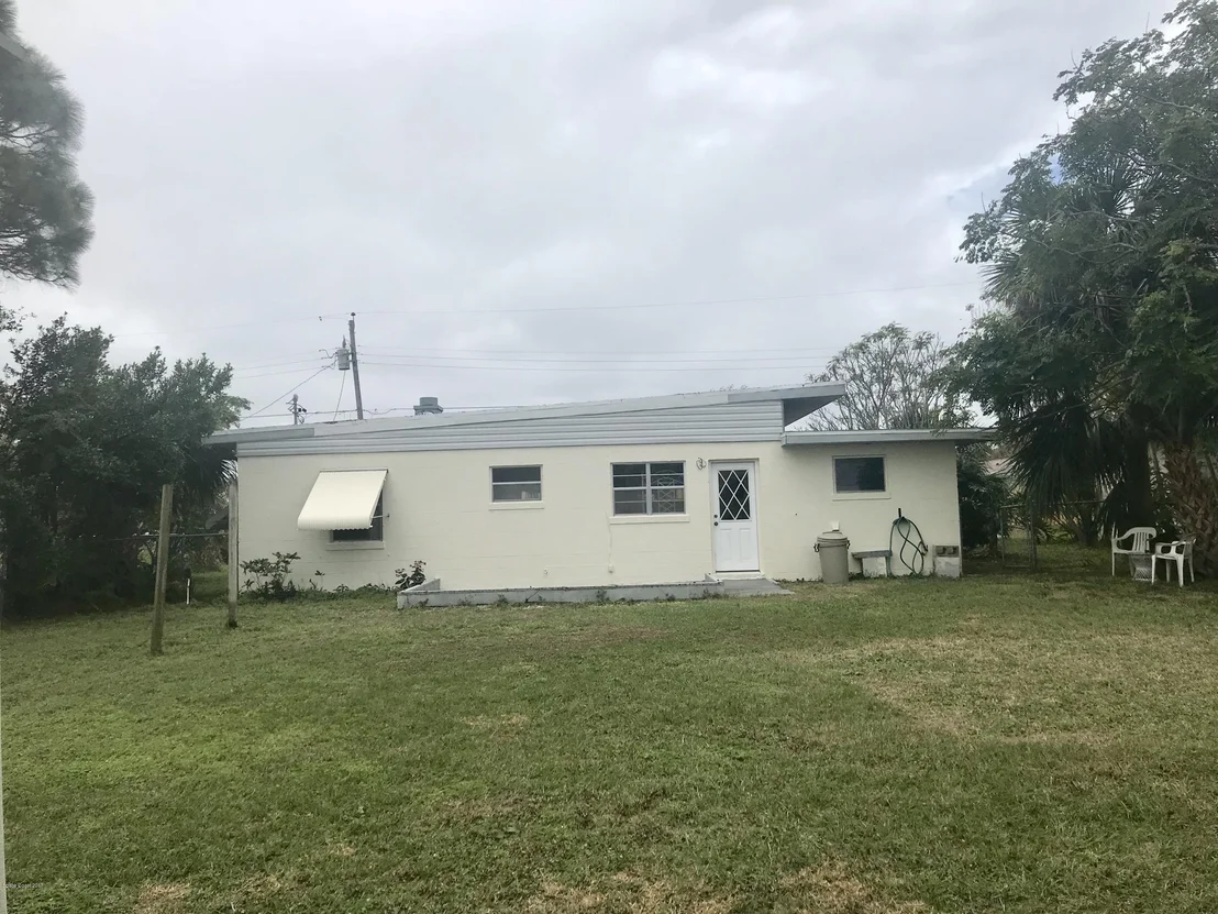 Photo of 619 Camellia Drive