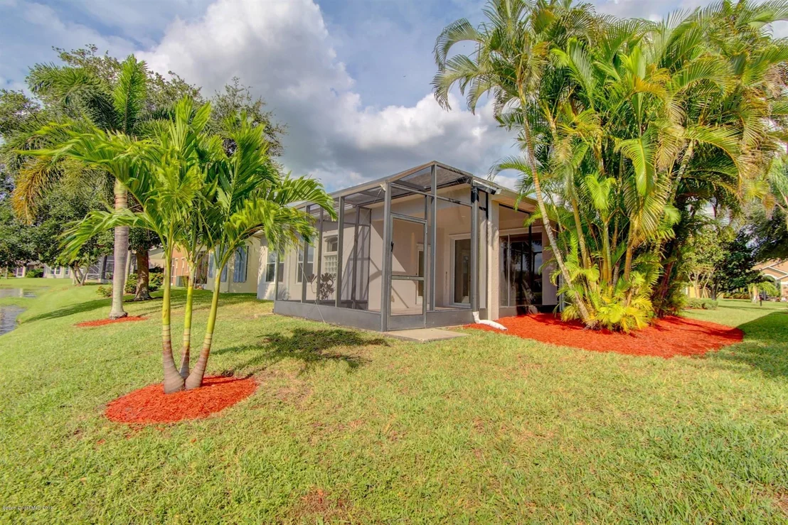 Photo of 4490 Portage Trail