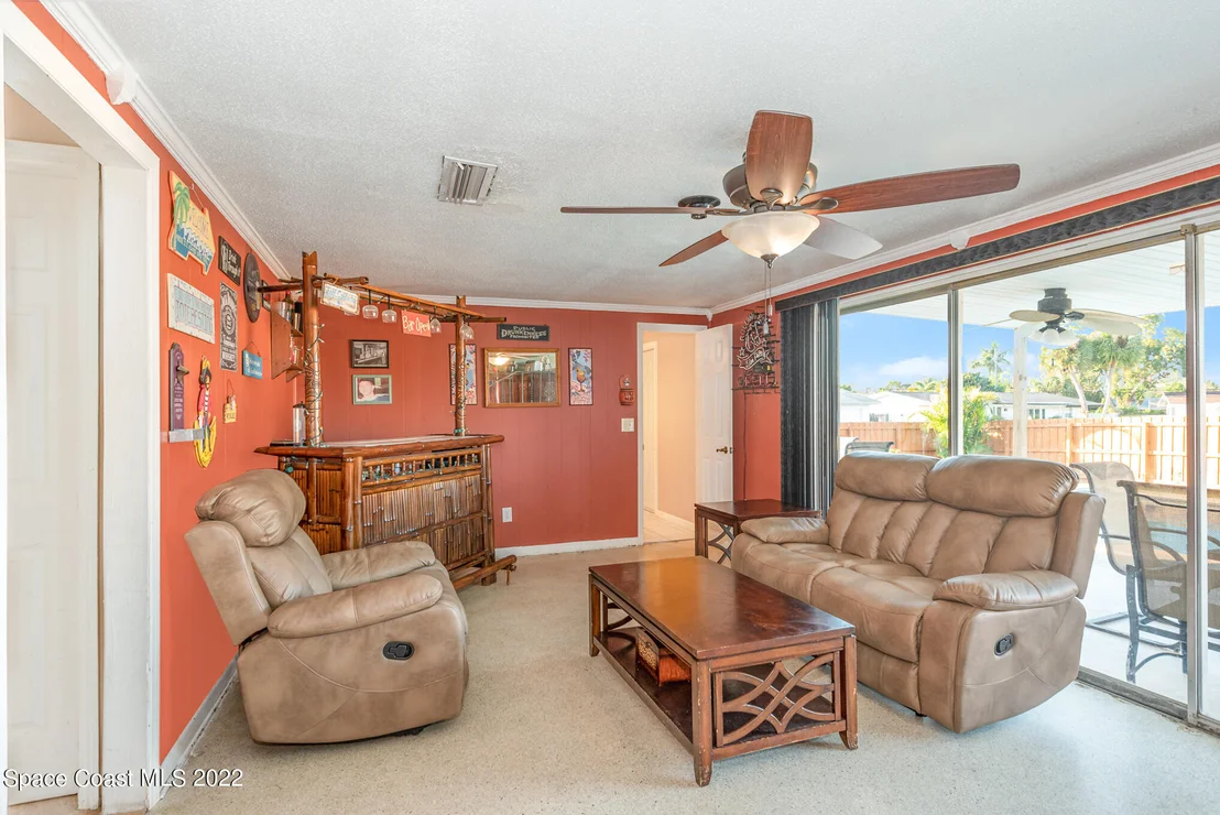 Photo of 384 Chester Drive