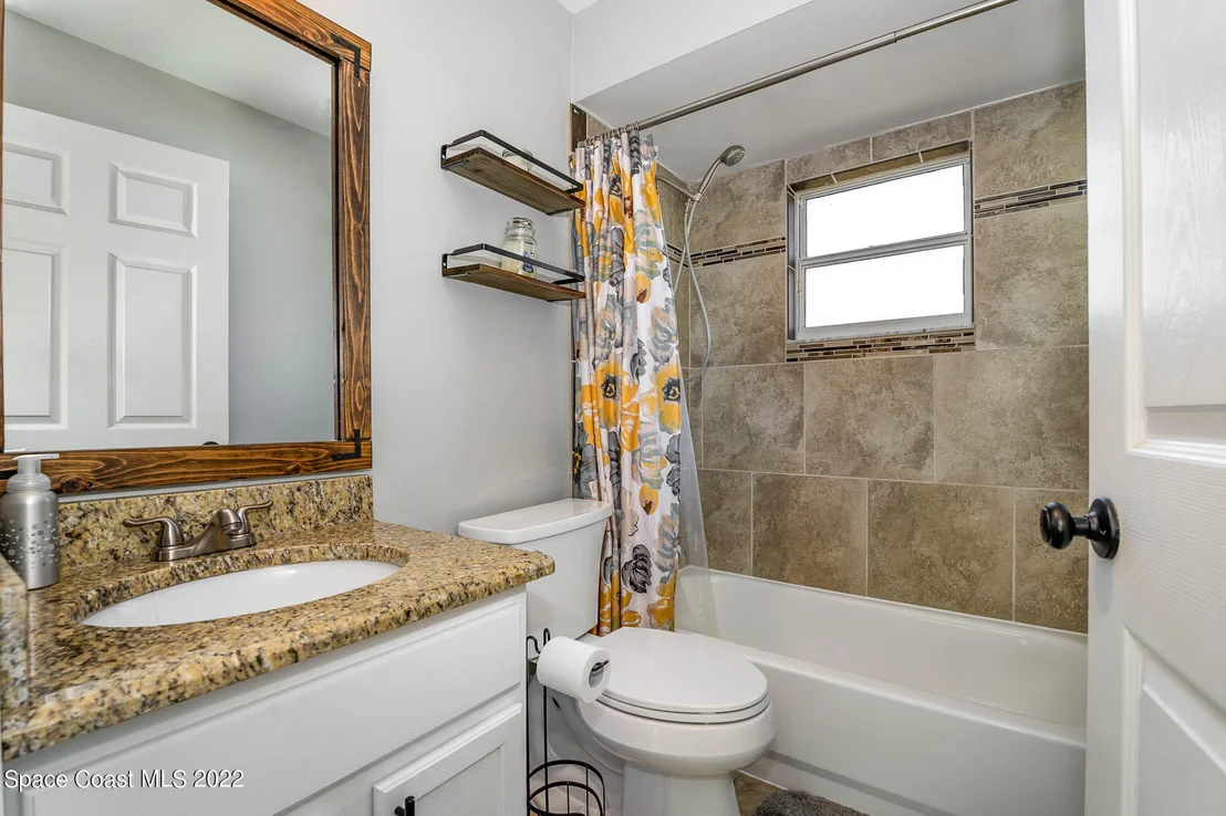 Photo of 4921 Buttonwood Drive