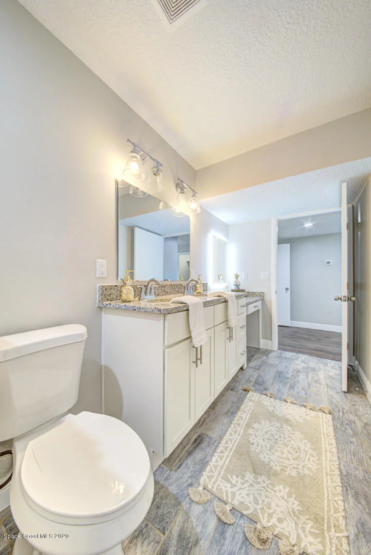 Photo of 1114 Seminole Drive