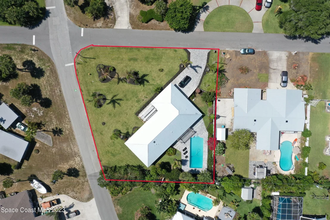 Photo of 500 Hibiscus Trail