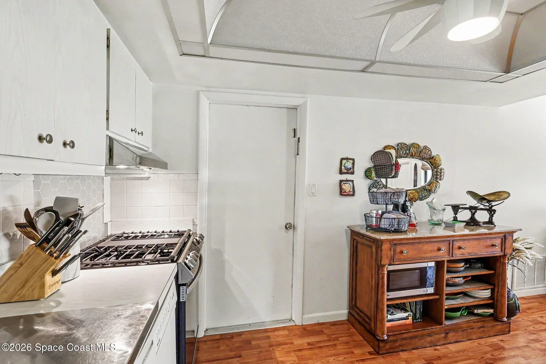 Photo of 444 Thrush Drive
