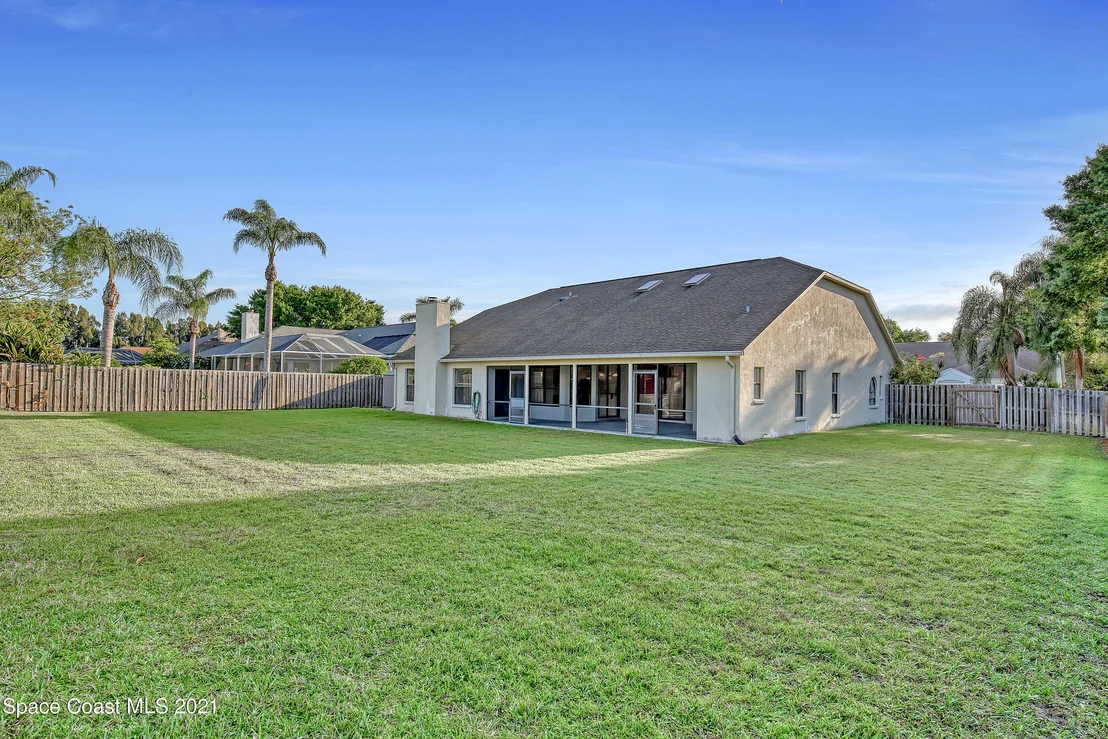 Photo of 1461 Wellington Circle