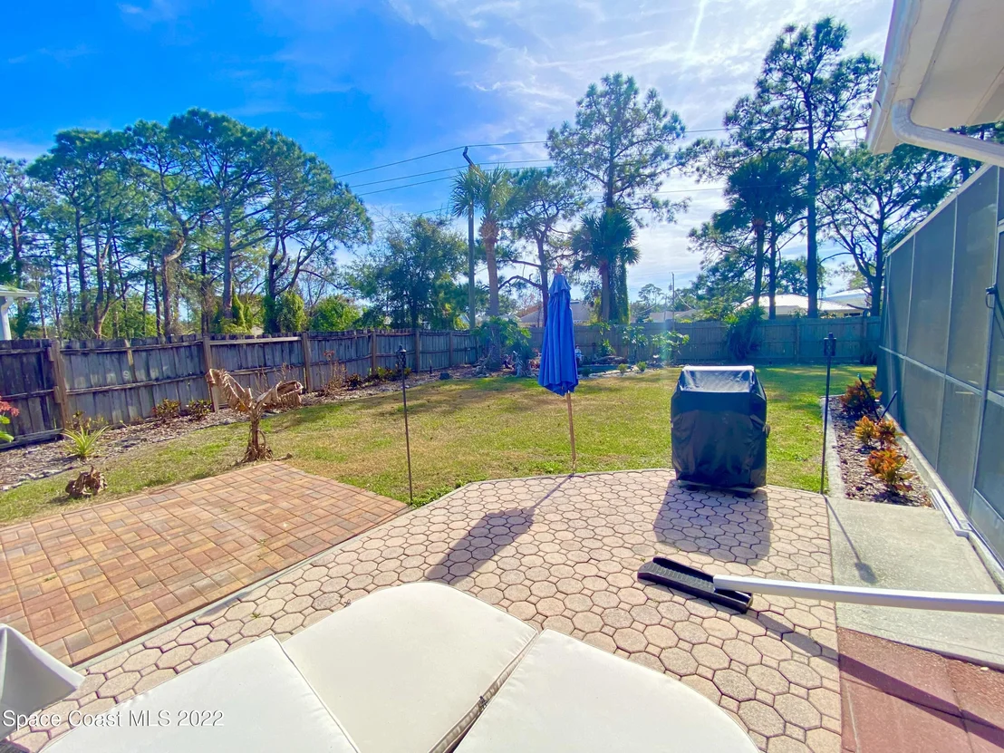 Photo of 5675 Curtis Boulevard