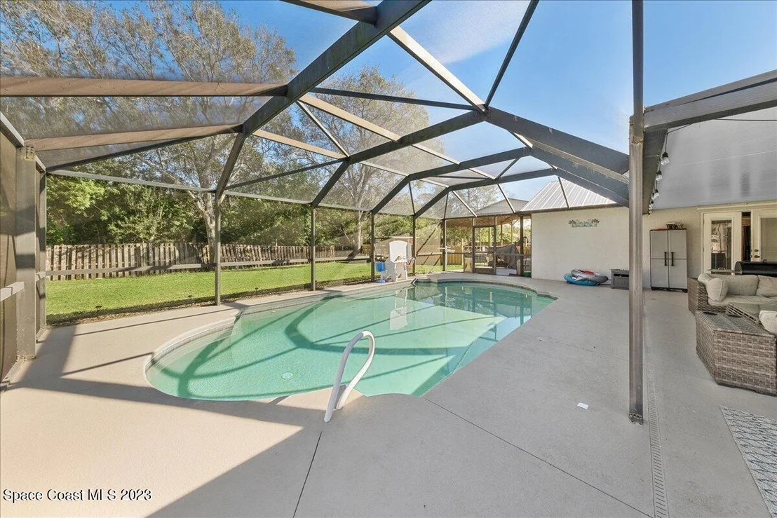 Photo of 2215 Wilcox Street