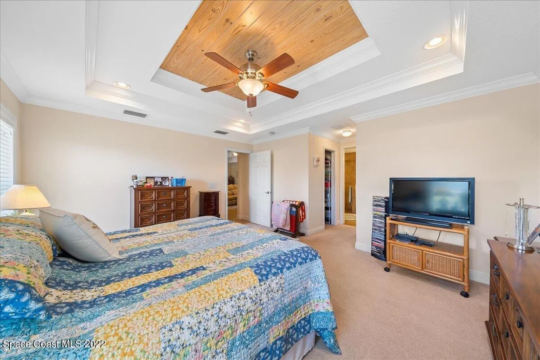 Photo of 5265 Evinrude Road