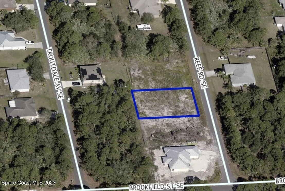 Photo of 3286 Reef Road SE