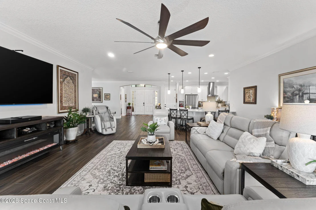 Photo of 8146 Stonecrest Drive