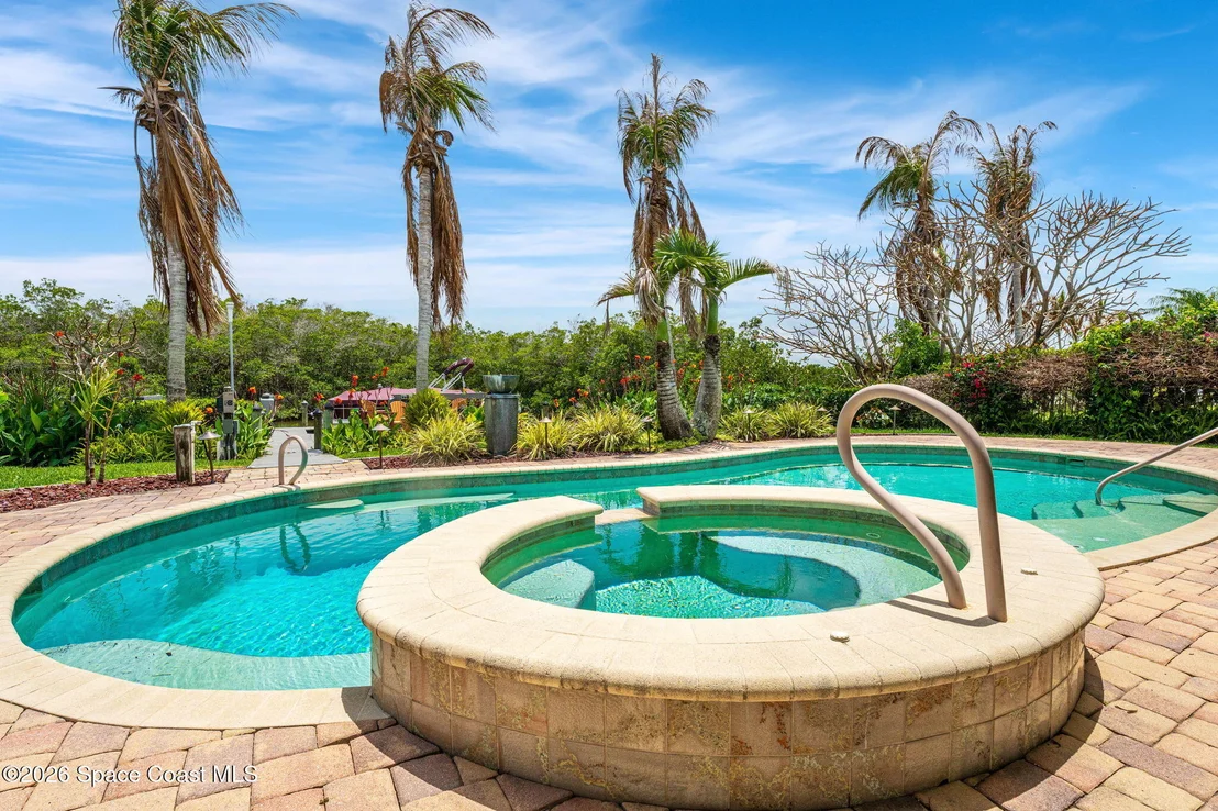 Photo of 310 Kent Drive