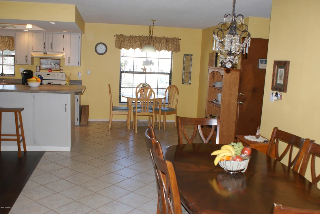 Photo of 298 Chase Road
