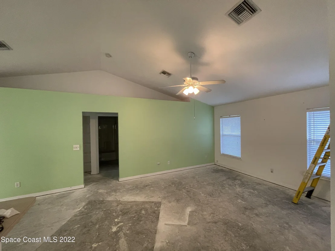Photo of 6425 5th Place