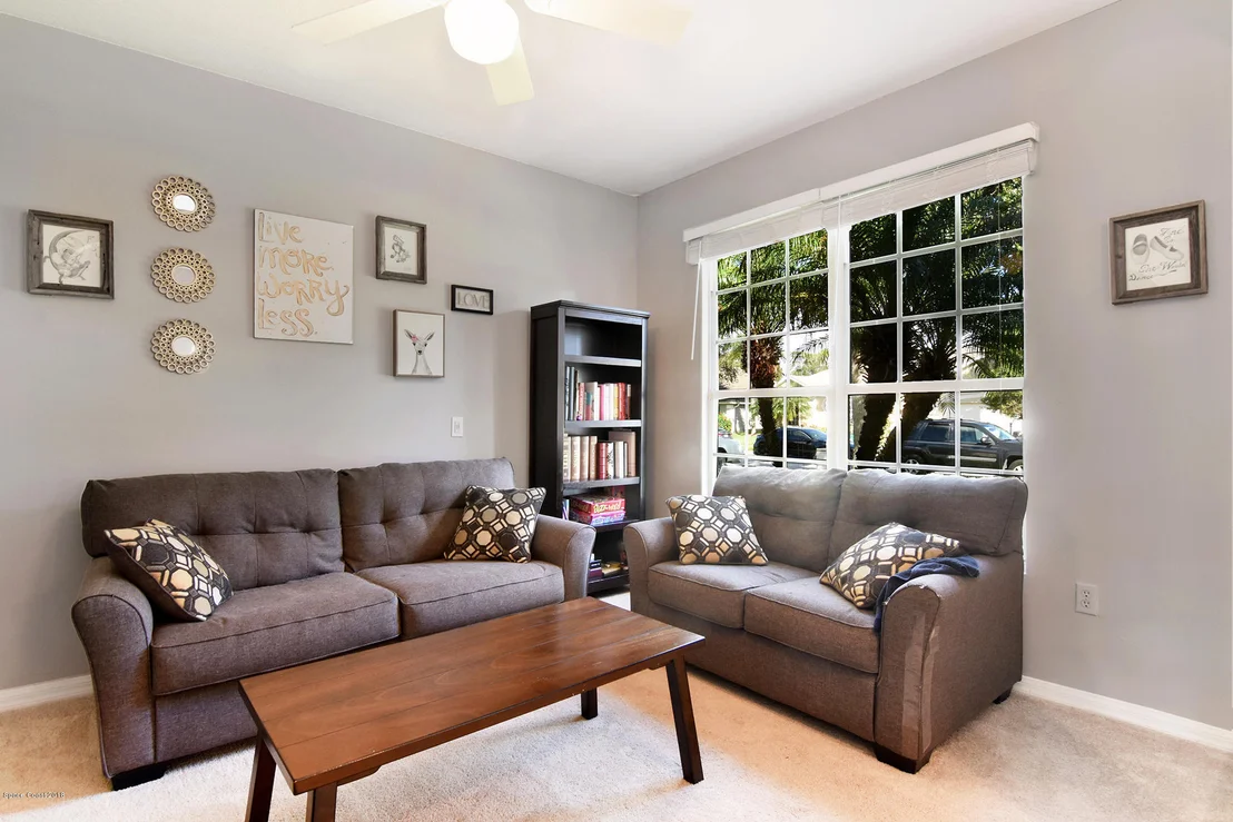 Photo of 1410 Whitman Drive