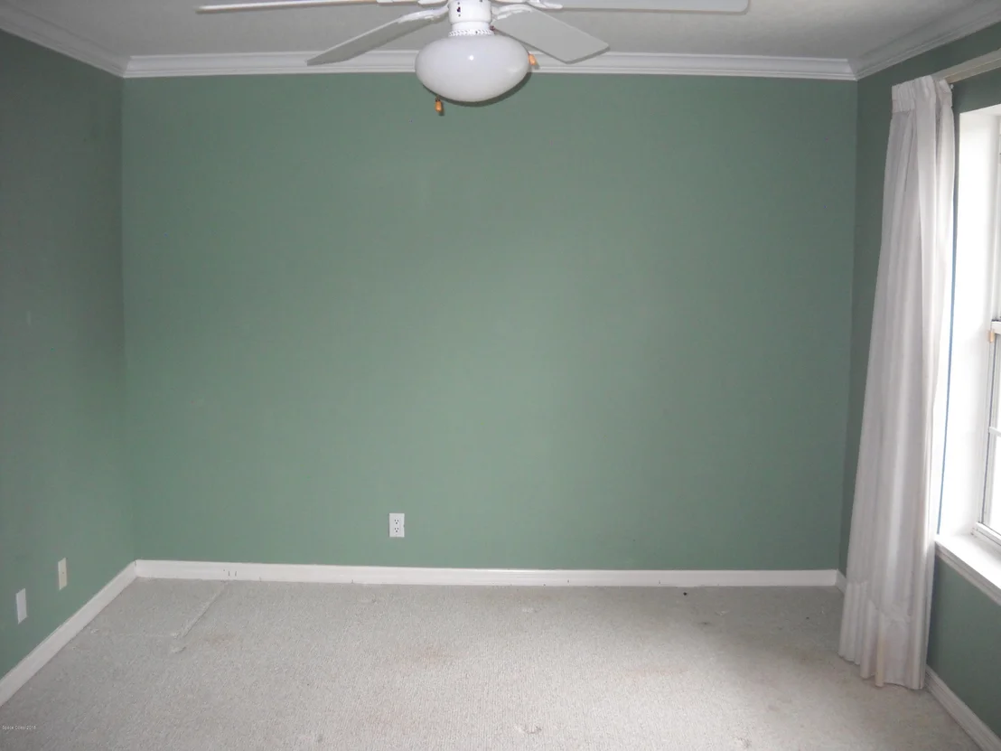 Photo of 775 Glengarry Drive