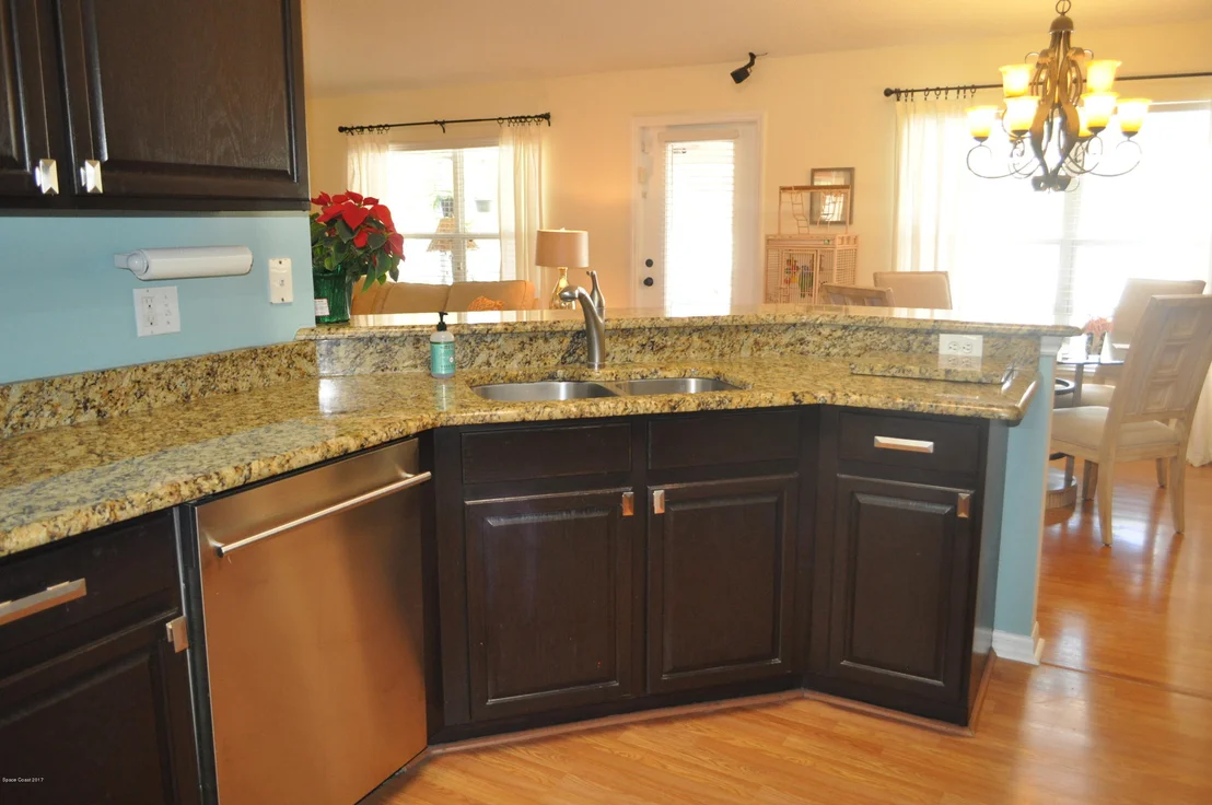Photo of 1581 Whitman Drive