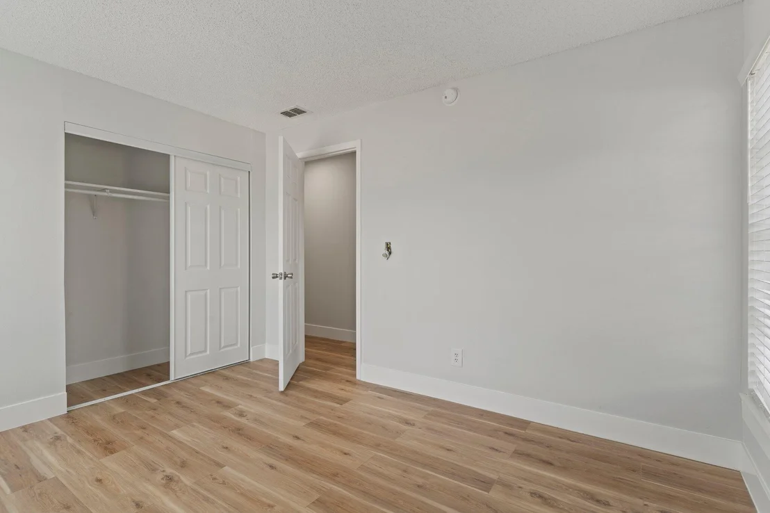 Photo of 705 Fore Lane