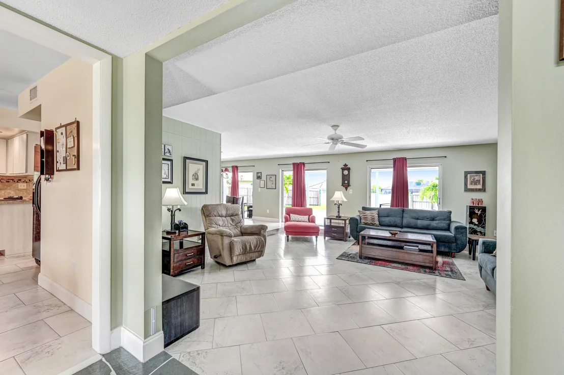 Photo of 798 Montclair Road NE