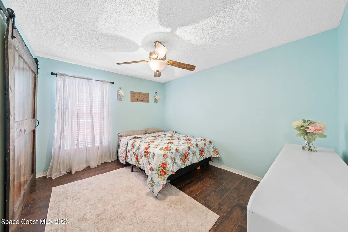 Photo of 917 Pine Baugh Street