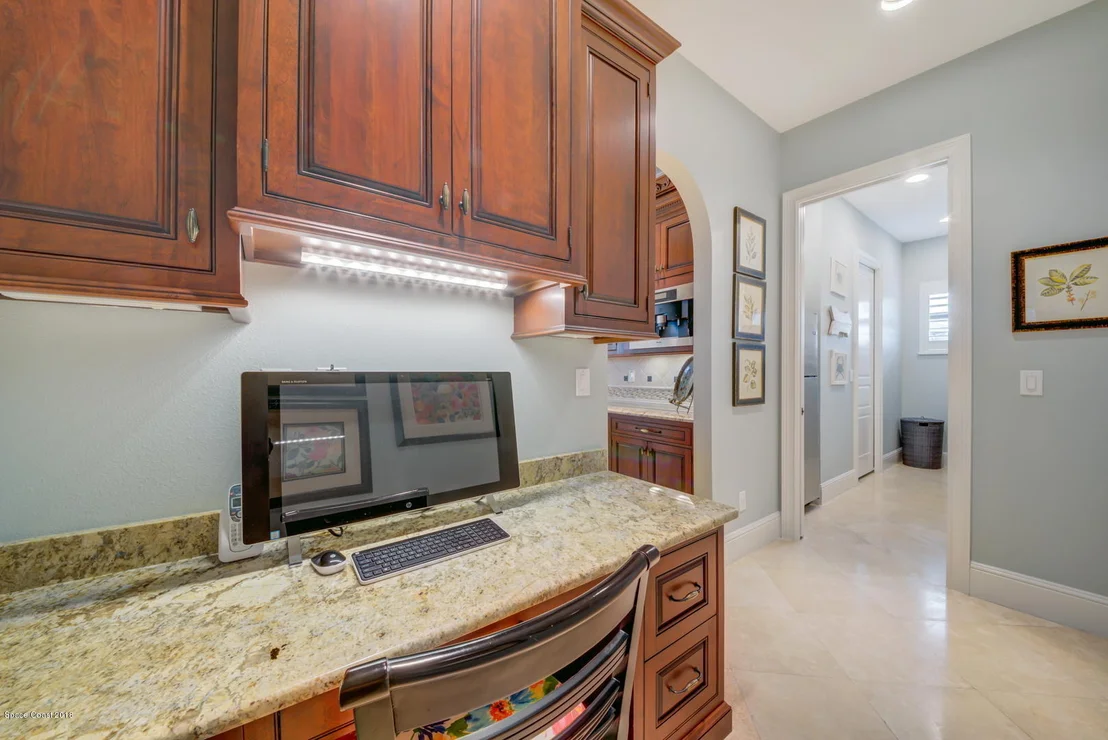 Photo of 2202 Rockledge Drive