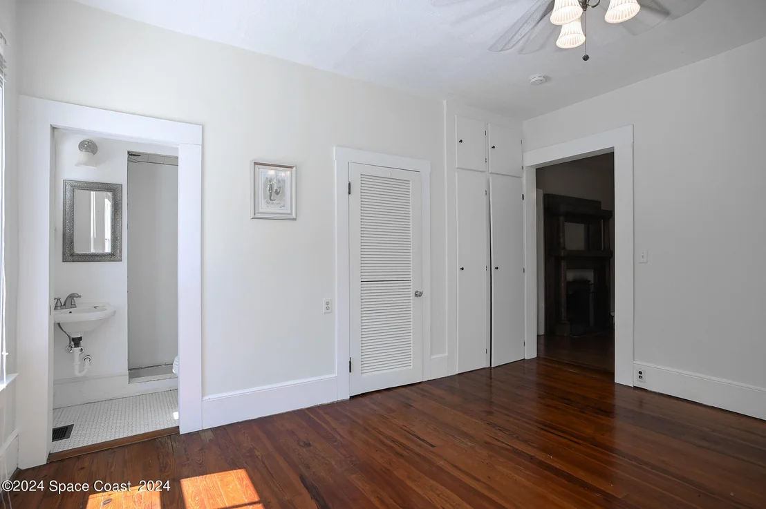 Photo of 23 Barton Avenue