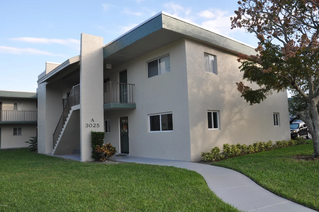 Photo of Unit 209 at 3025 Thrush Drive