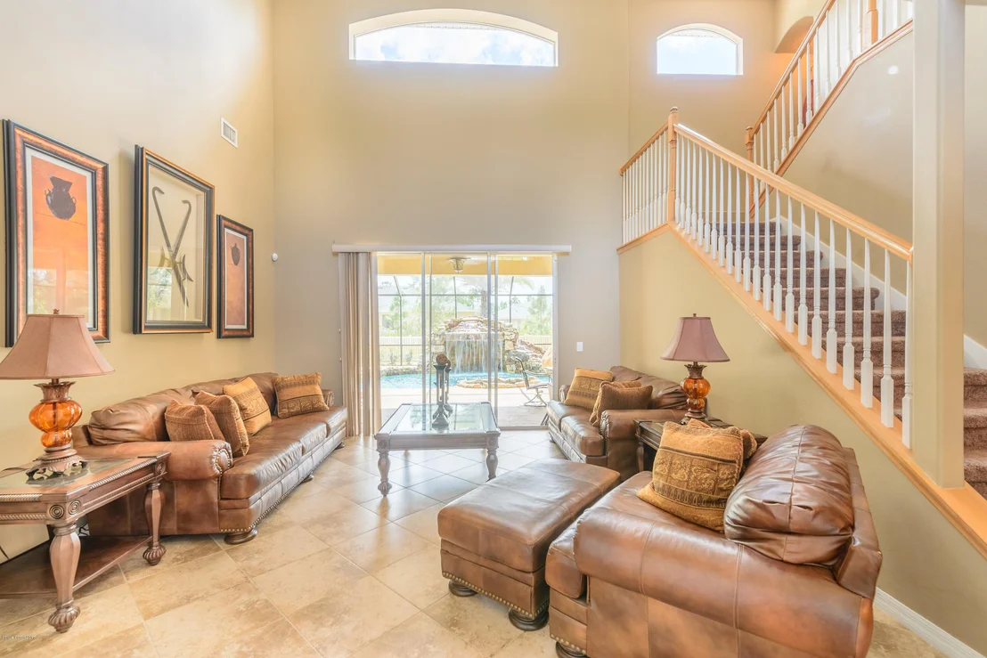 Photo of 117 SE Ridgemont Circle SE